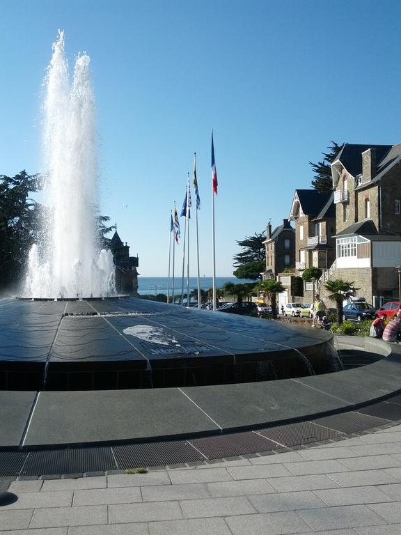 T2 - 300m plage - Dinard Buitenkant foto